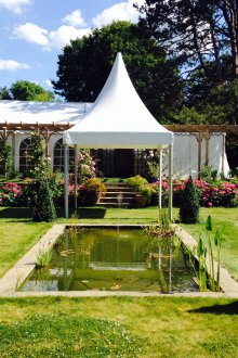 Τέντα κήπου για πάρτι