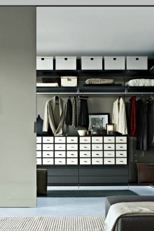 Ενσωματωμένη γυαλιστερή συρόμενη ντουλάπα