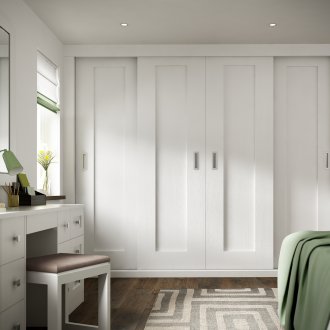 Εντοιχισμένη ντουλάπα από μασίφ ξύλο