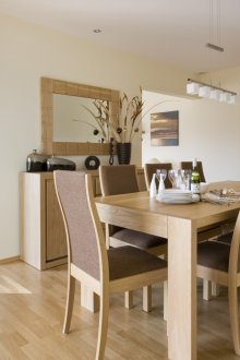 Λακωνική πόρτα σχεδιασμού