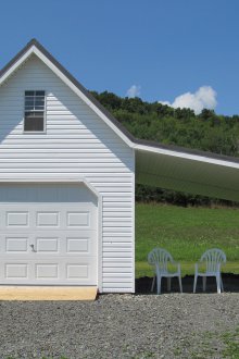 Κορυφή στην είσοδο του γκαράζ