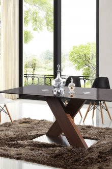 Κομψό μαύρο και καφέ τραπεζαρία