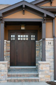 Κομοδίνο εισόδου σε σκούρο ξύλο