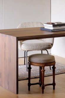 Γραφείο καρυδιών