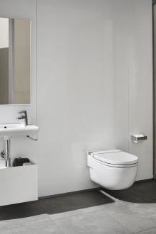 Επιτοίχια τουαλέτα συμπαγής