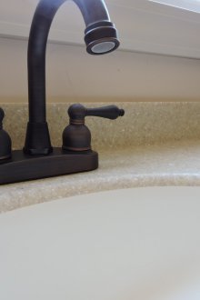 Ακρυλικό νεροχύτη μπάνιου