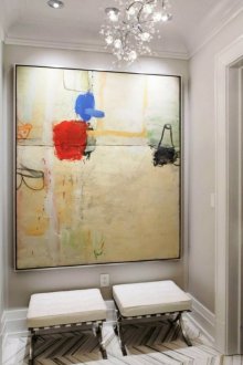 Το ντεκόρ τοίχου στο διάδρομο