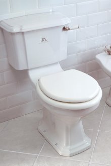 Κλασική καλαίσθητη τουαλέτα