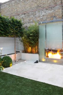 Αίθριο εξοχικού σπιτιού