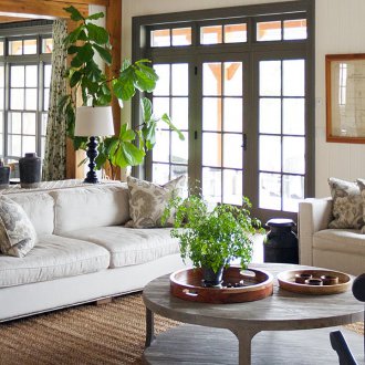 Εσωτερικό της τραπεζαρίας της χώρας