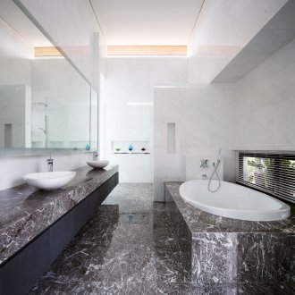 Διάταξη πλακιδίων πορσελάνης