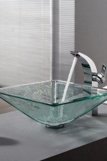 Γυάλινο νιπτήρα για μπάνιο