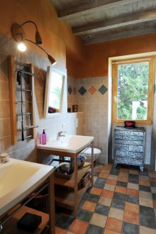 Πλακάκι provence στο μπάνιο