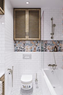 Πρόσοψη στυλ κεραμίδι μπάνιου