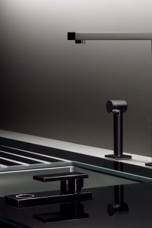 Μαύρη βρύση