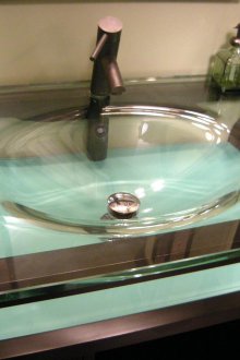 Γυάλινο γύρο νεροχύτη