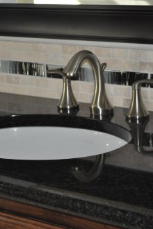 Στρογγυλό νεροχύτη με πάγκο