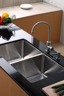 Εντοιχισμένος νεροχύτης ανοξείδωτου χάλυβα