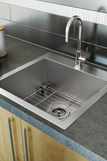 Νεροχύτης από ανοξείδωτο χάλυβα