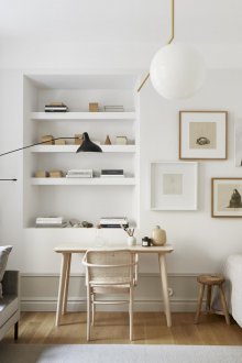 Φωτεινό εσωτερικό υπνοδωμάτιο για έφηβους