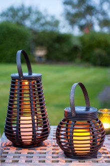 Φακός με ηλιακή ενέργεια