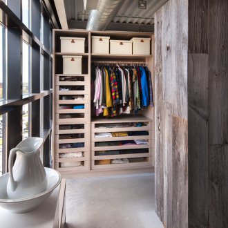 Ντουλάπα για ρούχα