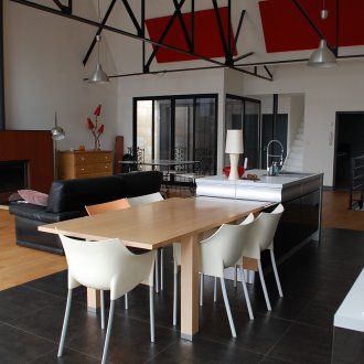 Κόκκινους τόνους σε σαλόνι