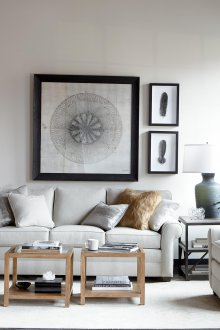 Φωτεινό σαλόνι σε στιλ σοφίτας