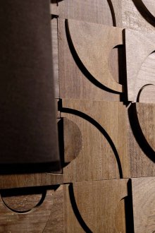 Πάνελ από μασίφ ξύλο στο εσωτερικό