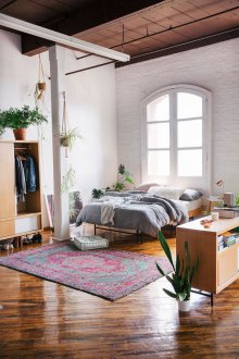 Κρεβατοκάμαρα τύπου σοφίτας