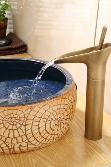 Cascade Bronze Mixer