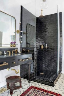 Μπάνιο Μπάνιου Μπρονζέ