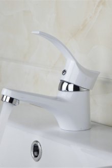 Κεραμικός γερανός