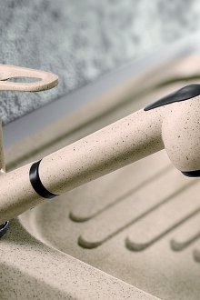 Κεραμικό μίξερ με ακροφύσιο