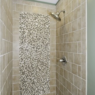 Πλακάκια τοίχου στο ντους