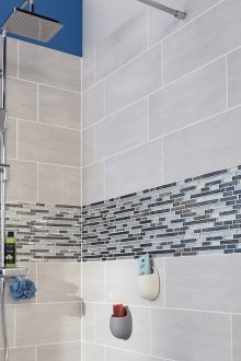 Πλακάκια στο μπάνιο