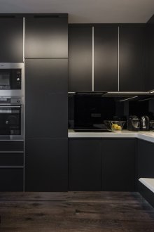 Μαύρη κουζίνα