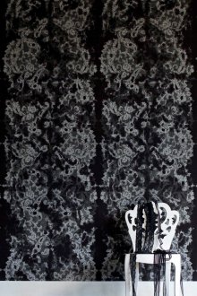 Σκούρο ταπετσαρία στο εσωτερικό