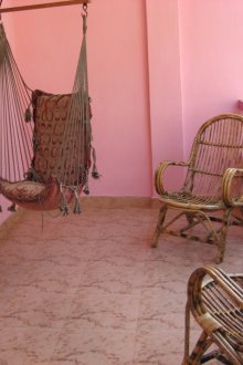 Μαρμάρινα πλακάκια στο μπαλκόνι