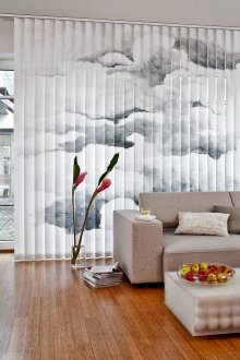 Υφασμάτινες κάθετες περσίδες με μοτίβο