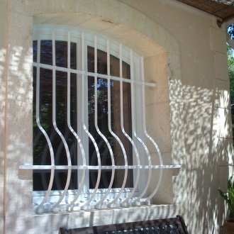 Παράθυρο μάσκας σε κομψή σχεδίαση