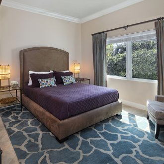 Υπνοδωμάτιο 14 τ.μ. σε καφέ τόνους