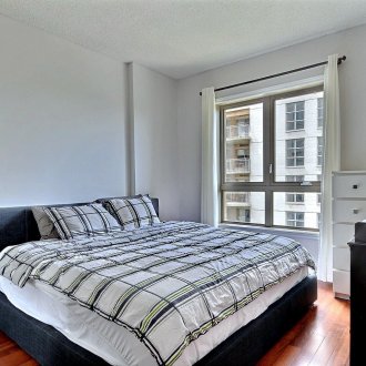 Υπνοδωμάτιο 14 τ.μ. σε μονόχρωμη σχεδίαση