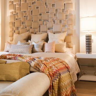 Υπνοδωμάτιο 14 τ.μ. με διακοσμητικό πάνελ