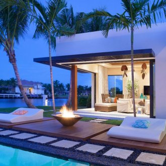 Τροπική πισίνα τύπου στυλ