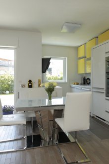 Ανοξείδωτη κουζίνα 7 τ.μ.