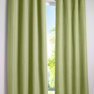 Πράσινες κουρτίνες σε ροδέλες