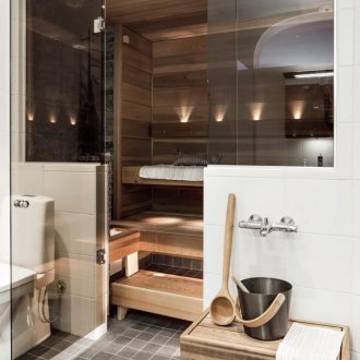 Εσωτερικό ενός μικρού λουτρού