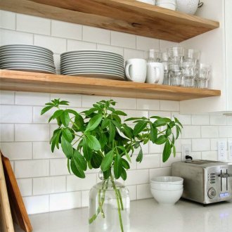 Laminate στην οροφή στην κουζίνα