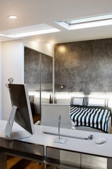 Ampia camera da letto con studio